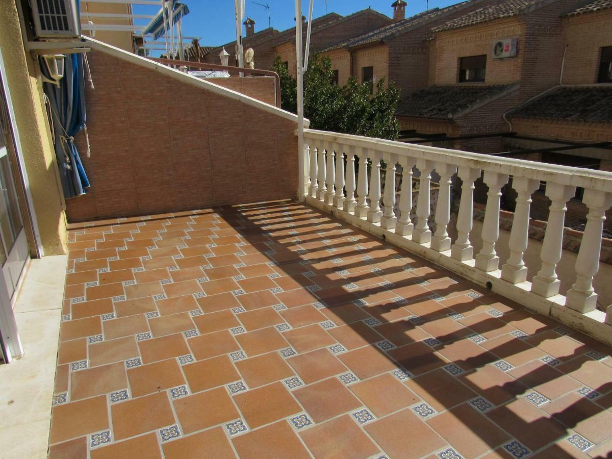 La Casa De Burgui Villa Burguillos de Toledo Bagian luar foto